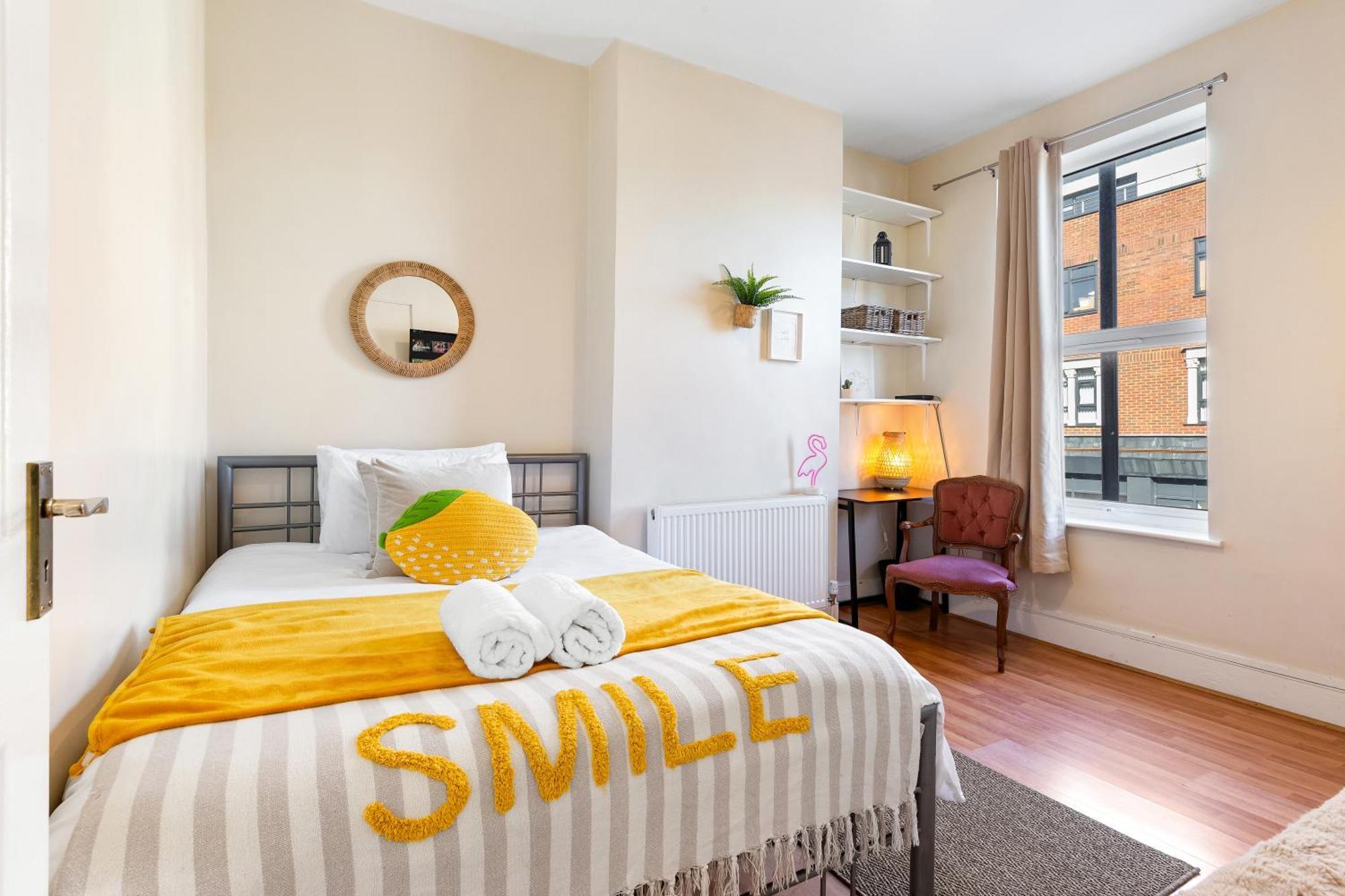 Big Ben, 10 Mins To Bridge, 5 Min Croydon, 30 Min Airport * Londra