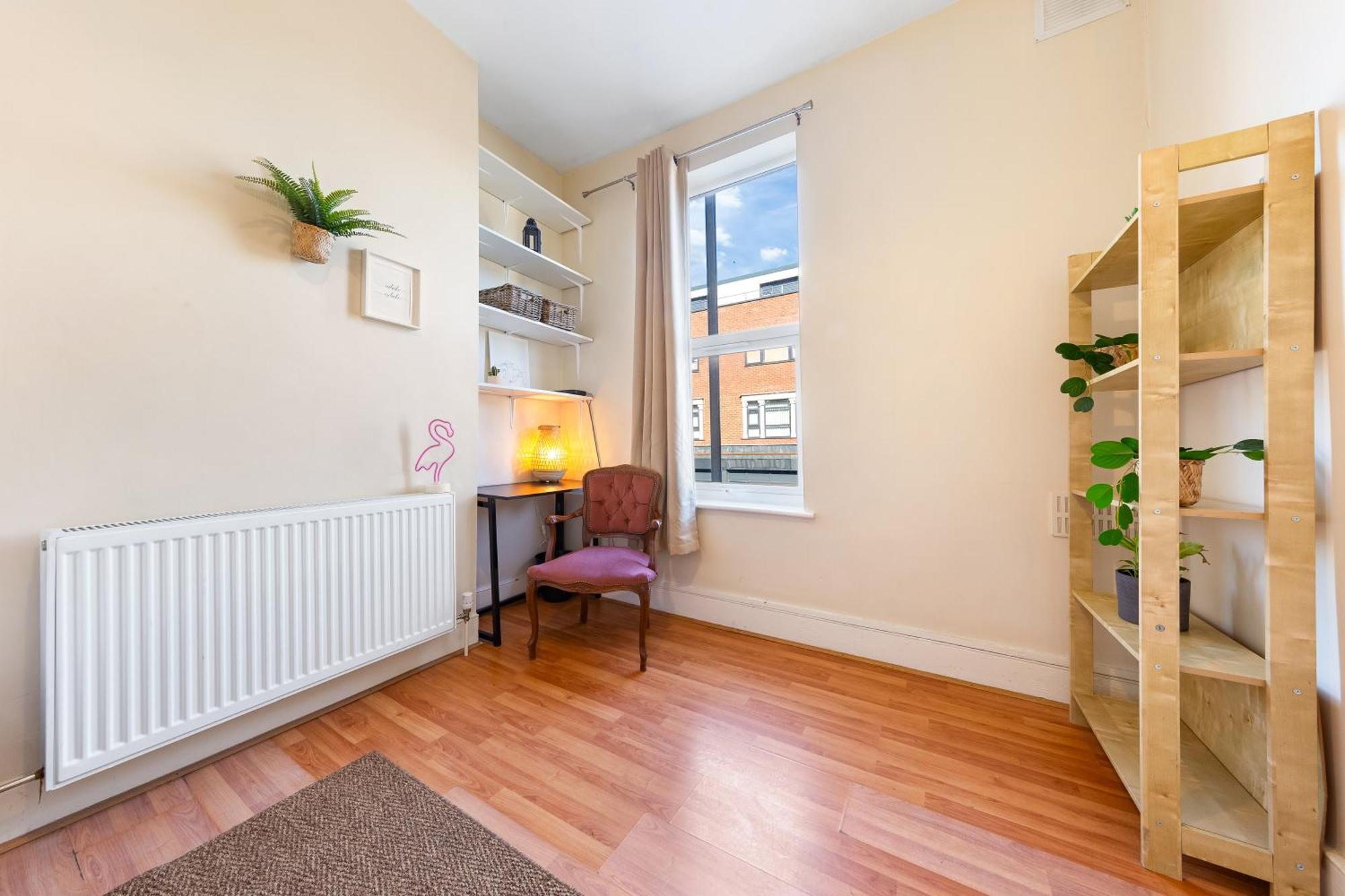 Big Ben, 10 Mins To Bridge, 5 Min Croydon, 30 Min Airport Appartamento