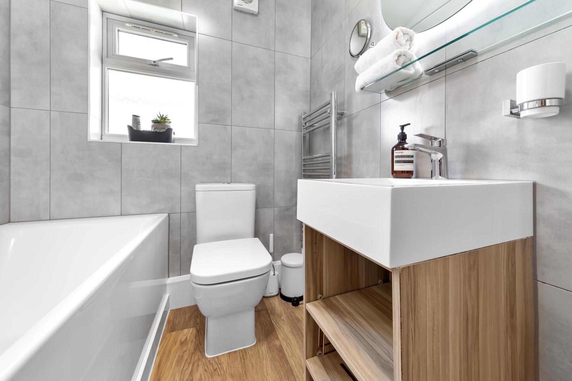 Appartamento Big Ben, 10 Mins To Bridge, 5 Min Croydon, 30 Min Airport